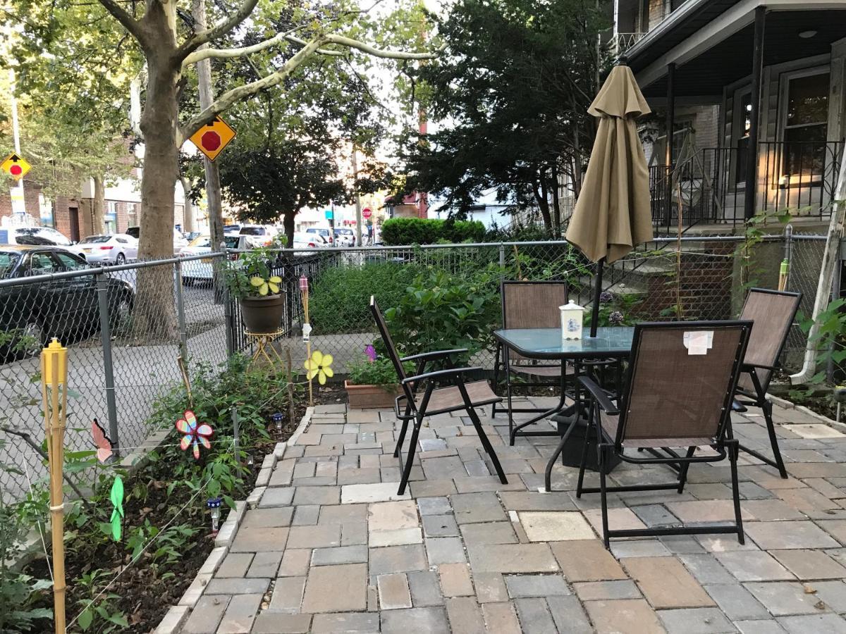 Classical American Homestay House Ню Йорк Екстериор снимка