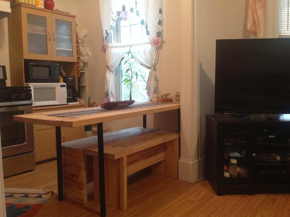 Classical American Homestay House Ню Йорк Екстериор снимка